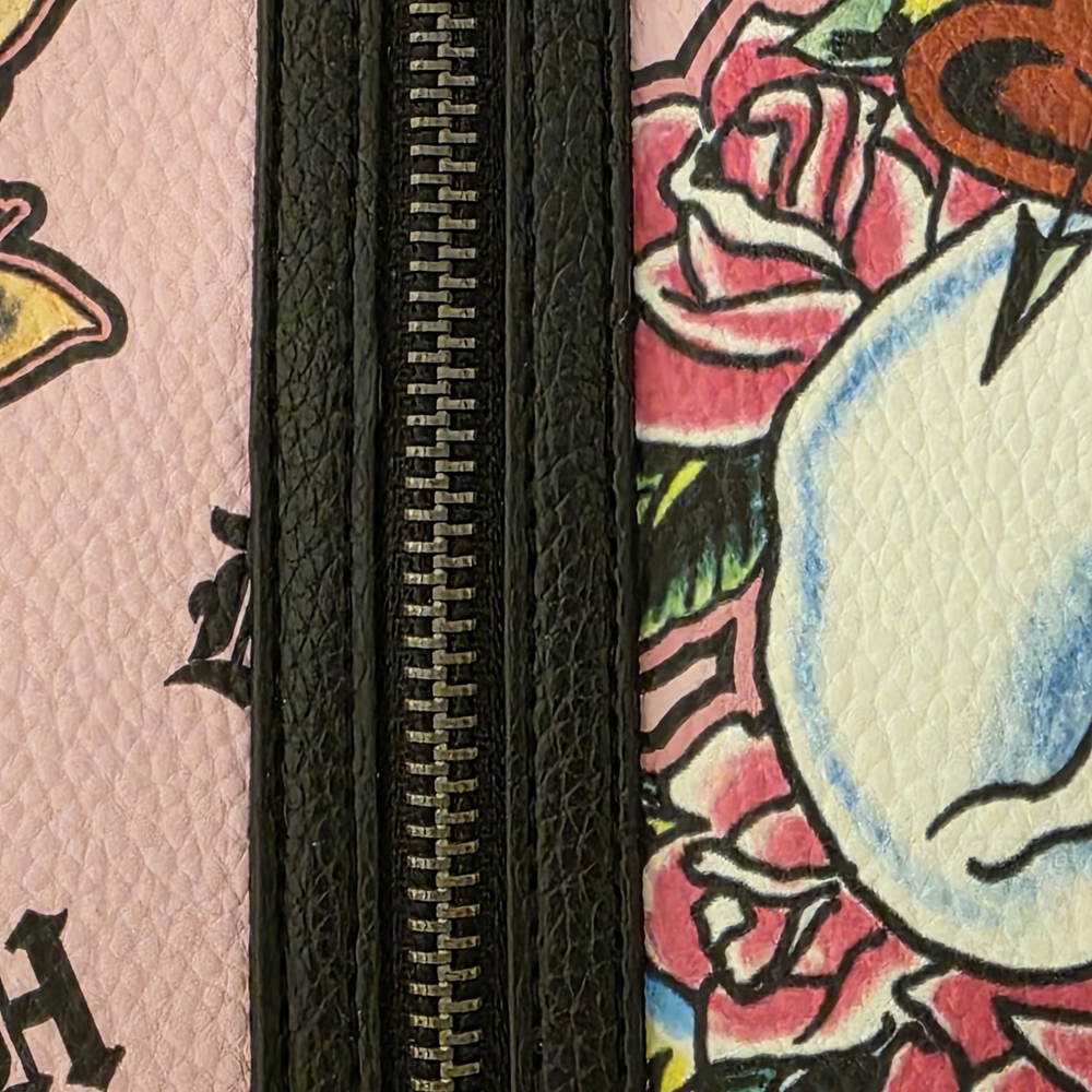 Ed Hardy Pink Skull Floral Hearts Women's Bag Satchel Crossbody NWT Retail $99 - Picture 6 of 16